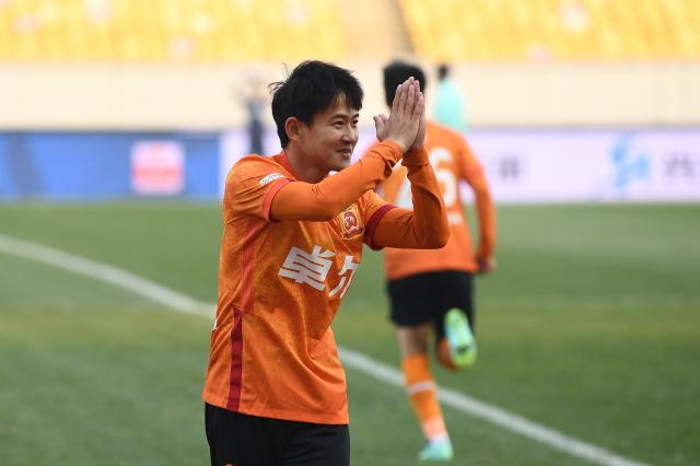 开云登录网址入口-8号8分钟凝聚江城生涯 低调姚翰林展现传奇本色